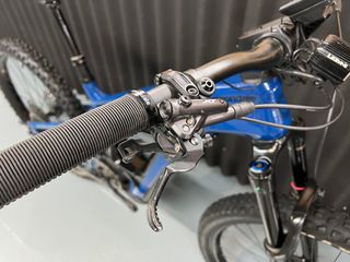 CANNONDALE MOTERRA NEO 1