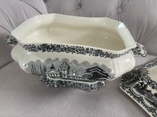 Sopera La Cartuja de Sevilla Negra