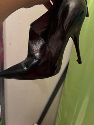 Zapatos Casadei tacón alto negros-morados.