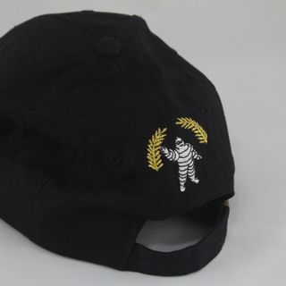 Gorra Michelin Bordada Negra y Dorada