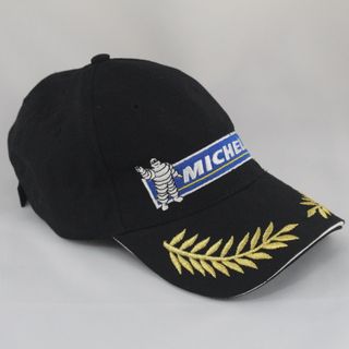 Gorra Michelin Bordada Negra y Dorada