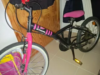 Bicicleta infantil Btwin niña
