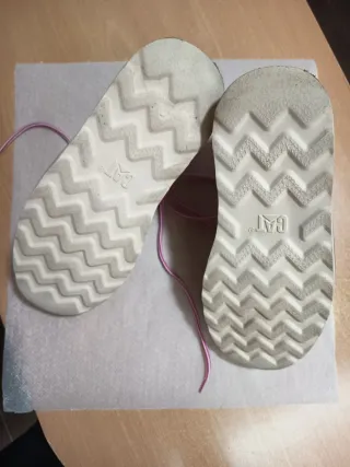 Botas rojas Caterpillar talla 42