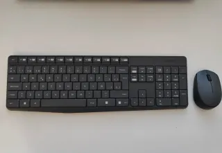 Logitech MK235 Español