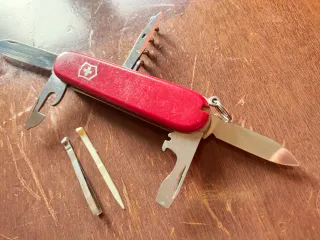 Victorinox Camper Usato