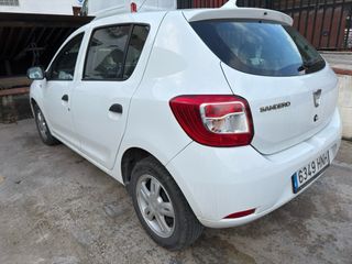 Dacia Sandero 2013