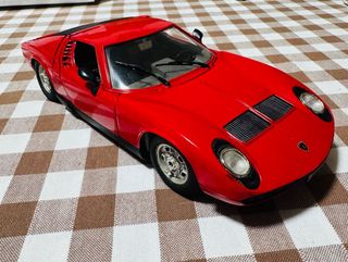 Lamborghini Miura,  1:18