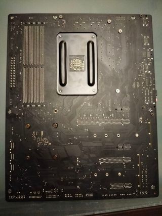 Scheda madre Gigabyte X470 non funzionante