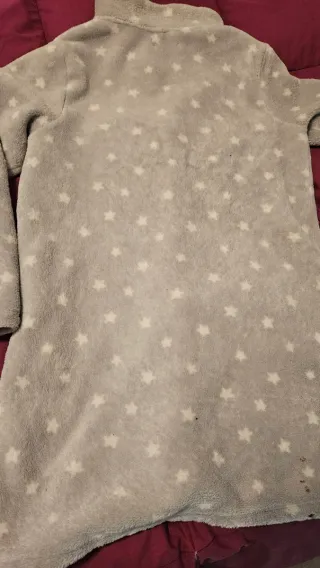 Batin y zapatillas estar por casa de la talla 36.