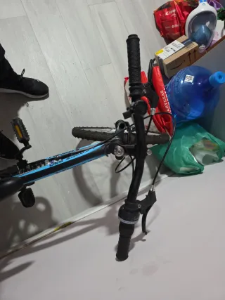 Bicicleta Neon A-Force Pro 20 Prácticamente nueva