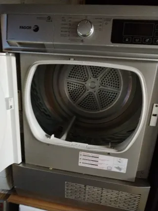 Secadora Fagor Condensación 9kg Clase B