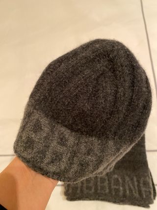 Cappellino e Sciarpa Dolce & Gabbana Lana Grigio