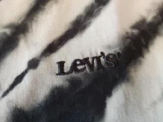 Camiseta Levi's Tie Dye Holgada