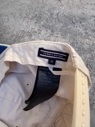 Gorra Tommy Hilfiger H Blanca y Azul