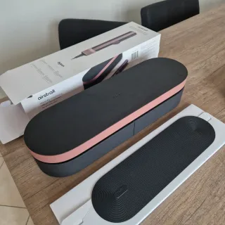 Dyson Airstrait in garanzia+ Custodia + GHD Termo