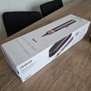 Dyson Airstrait in garanzia+ Custodia + GHD Termo