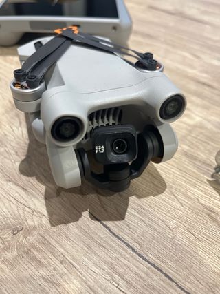 Dron DJI Mini 3 Pro (0 horas)