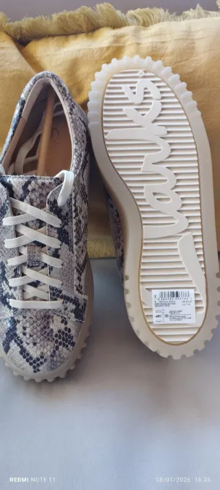 Zapatillas Clarks Mujer Serpiente Beige/Gris