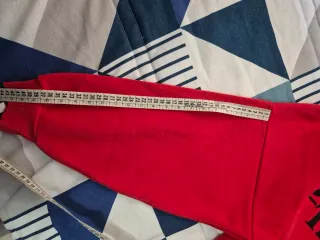 Sudadera Stranger Things – Color rojo