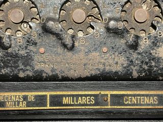 Ábaco de círculos CALCULATOR antiguo.