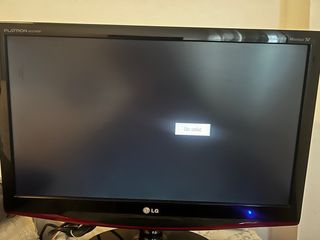 Monitor TV LG Full HD Nero e Rosso