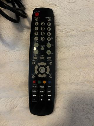 Monitor TV LG Full HD Nero e Rosso