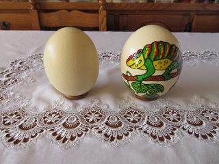 Uovo Struzzo Decorato Camaleonte. Prezzo 1 pezzo