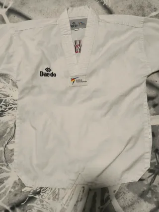 Traje de Taekwondo Dae Do Blanco