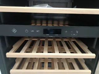 Nevera Vinoteca Industrial Nueva 70 BOTELLA