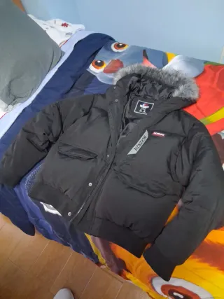 Cazadora McKenzie niño negra