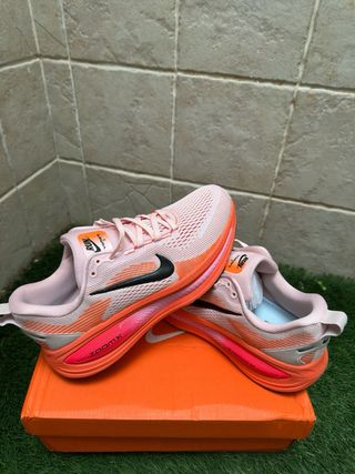 Nike Vomero 18 Zapatillas Running Naranja Rosa