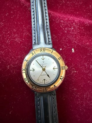 Reloj Cauny Mujer Negro/Dorado