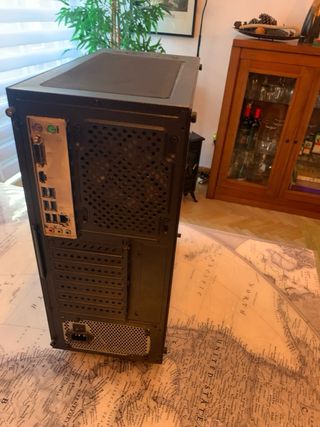 Ordenador Megaport AMD Ryzen Torre