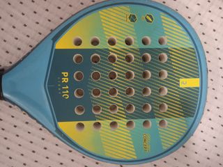 Pala de pádel infantil, azul y amarilla