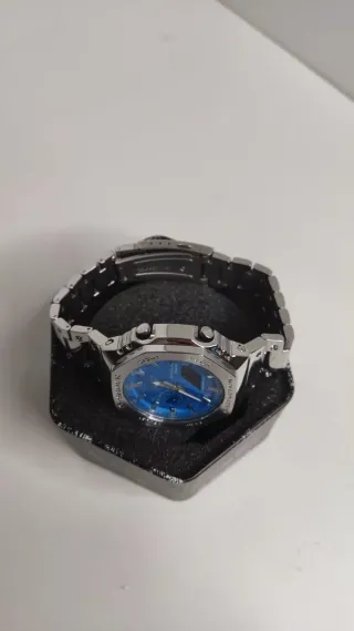 G-Shock Reloj Azul y Plateado