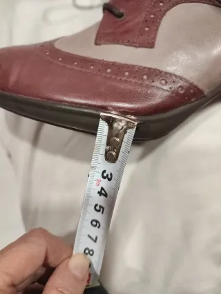 Zapatos Tacón Brogue Beige y Marrón