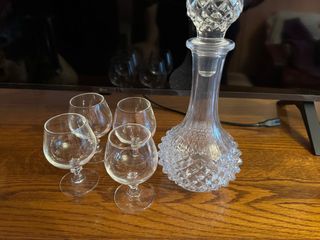 Juego Licorera y 4 Vasos Cristal