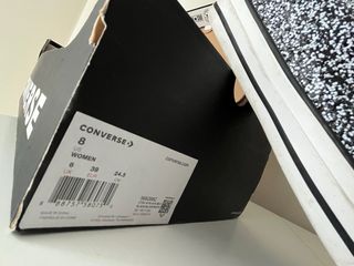 Zapatillas Converse Negro y Blanco