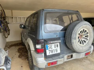 Mitsubishi Montero V6