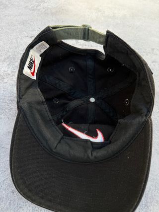 Gorra Nike Swoosh Vintage Negra