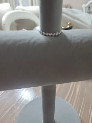 Soporte/expositor para pulseras y relojes