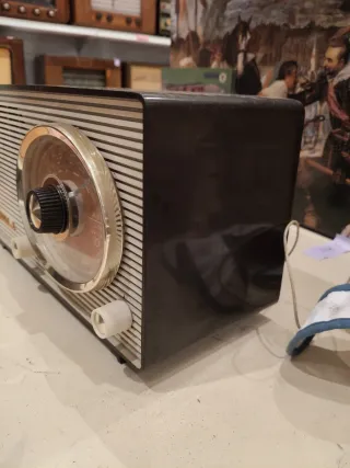 Radio Philips Antigua