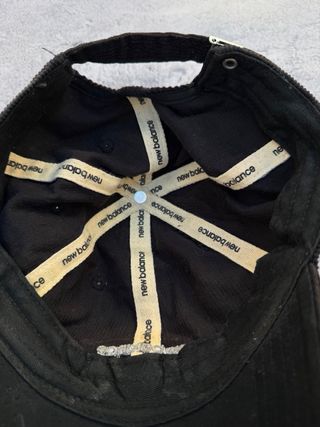 Gorra New Balance Negra Corduroy