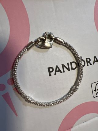 Pulsera Pandora Cadena Tachuelas Corazón Plata