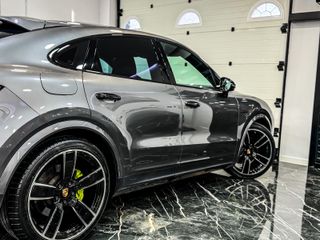 Porsche Cayenne COUPE EHYBRID