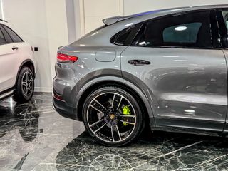 Porsche Cayenne COUPE EHYBRID