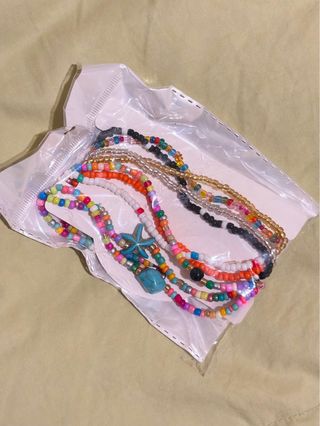 Pulsera 9 Hilos Multicolor con Abalorios