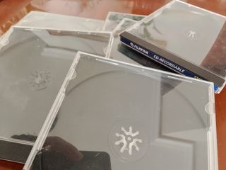 Cajas CD transparentes (varias)