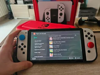 Nintendo Switch OLED Blanca y Negra