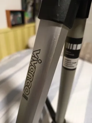 Trípode Vivanco para cámara más bolsa